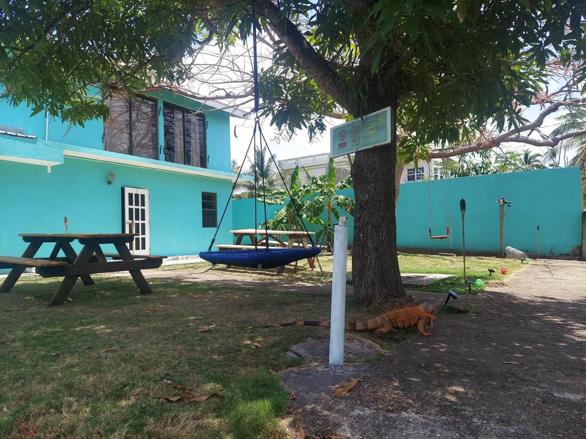 Bamboleo Inn Ladyville Luaran gambar